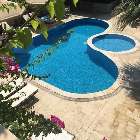 Villanaz Apartment *