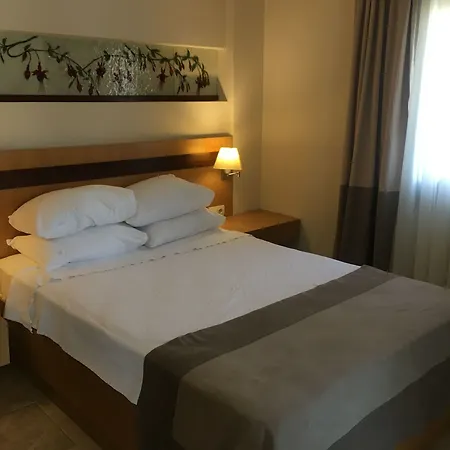 Villanaz Apartment *